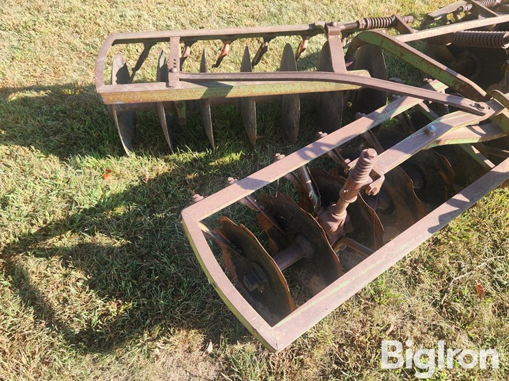john-deere-8-image-11