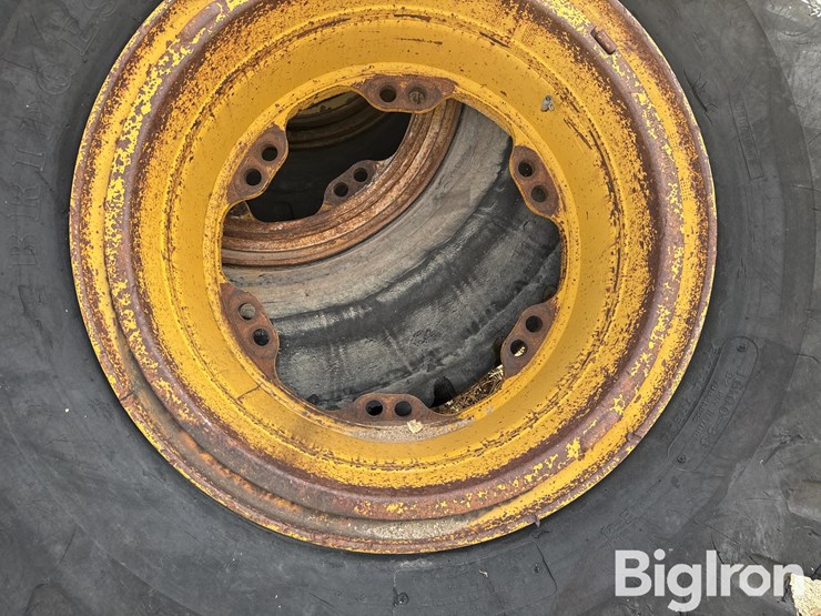 caterpillar-769-image-19