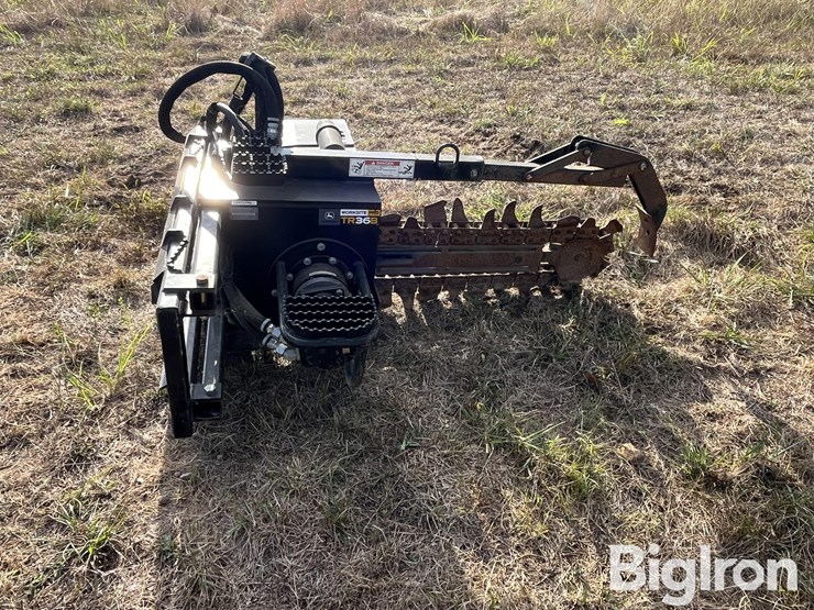 2019-john-deere-27-image-4