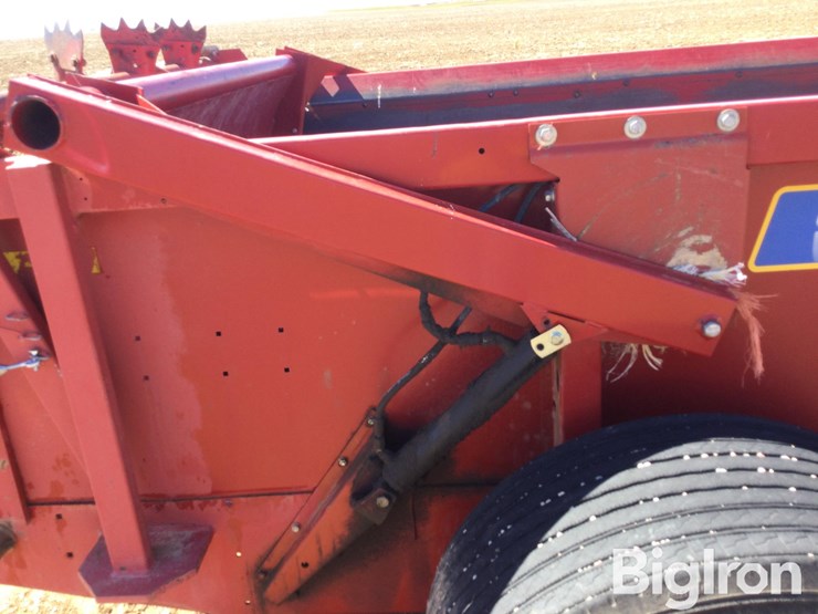 2015-new-holland-195-image-20