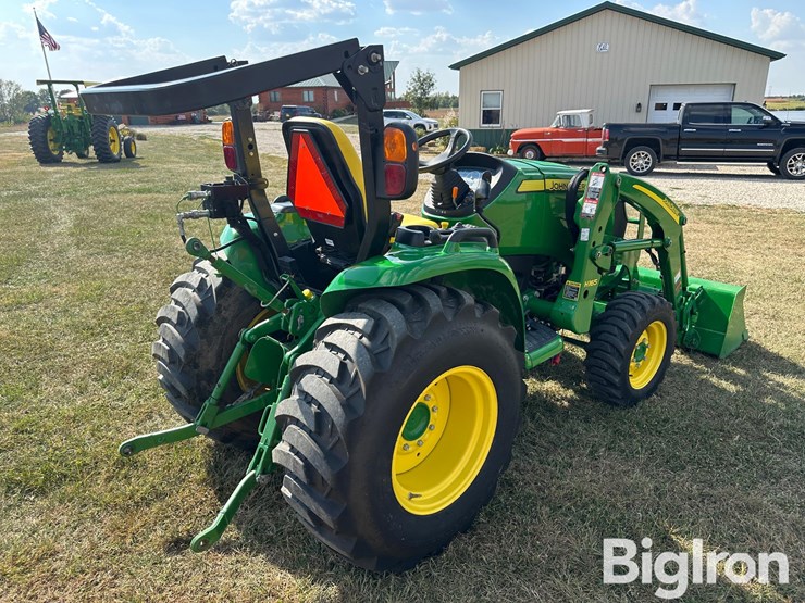 2014-john-deere-3039r-image-5