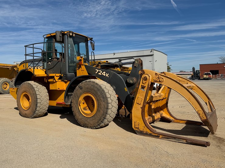 deere-724k-image-3