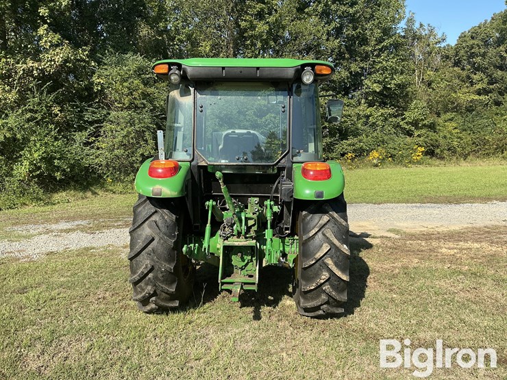 2022-john-deere-5075e-image-6