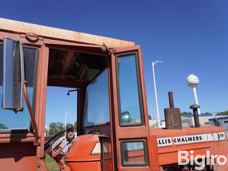 1962-allis-chalmers-d19-image-15