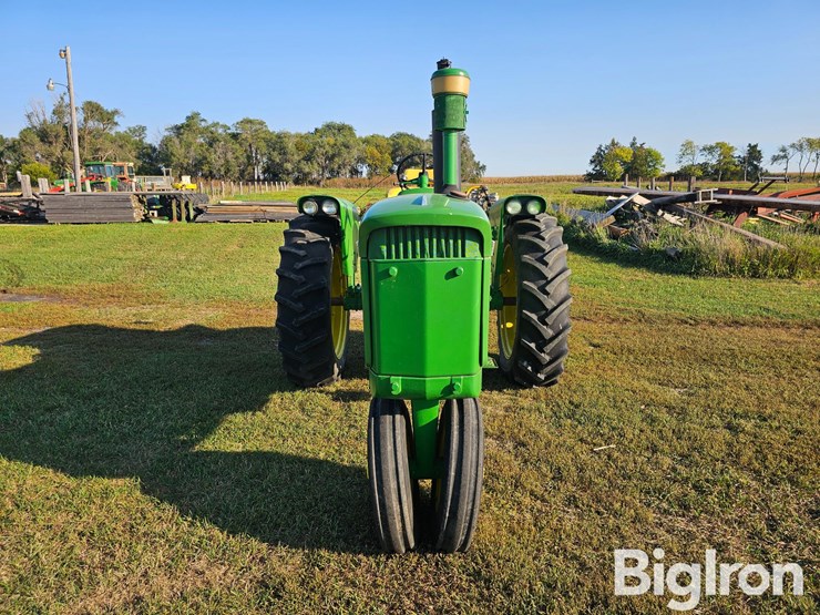 1961-john-deere-3010-image-2