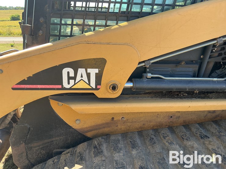 2004-caterpillar-277b-image-13