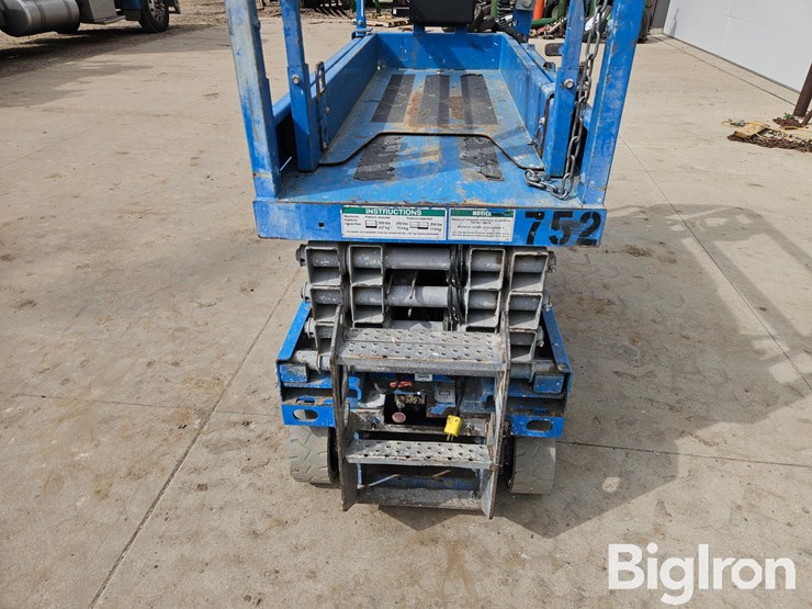 2016-genie-gs1930-image-9