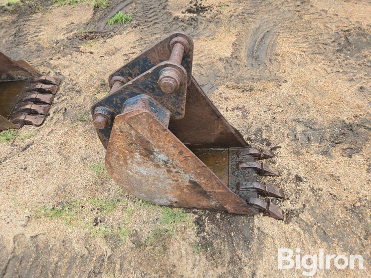 jcb-215s-image-4