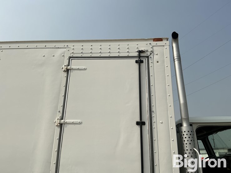 international-4700-image-15