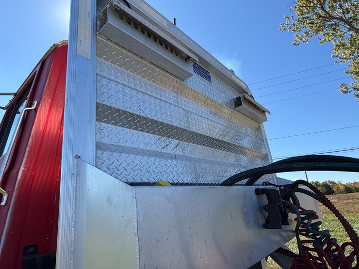 ford-l9000-image-33