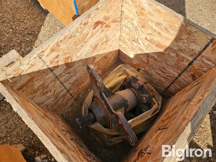 new-holland-200-image-5