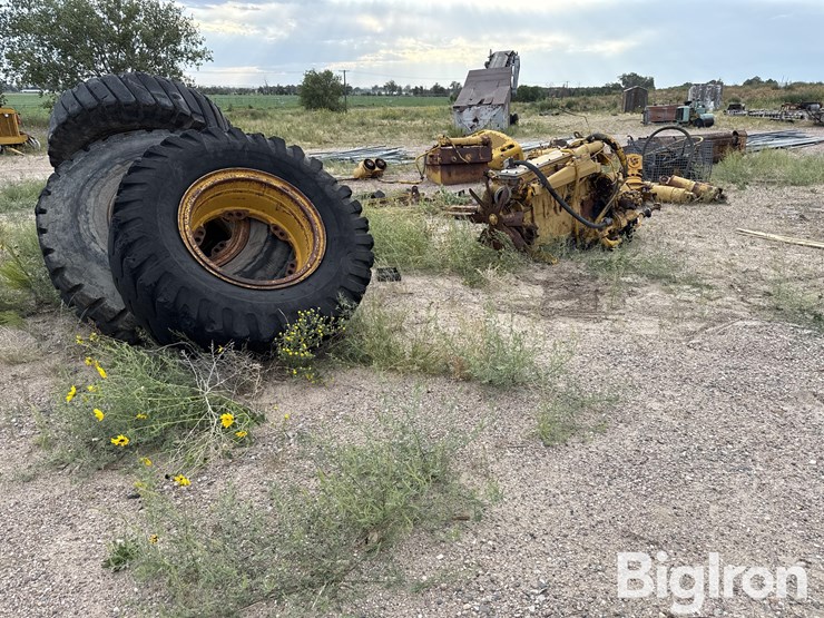 caterpillar-769-image-3