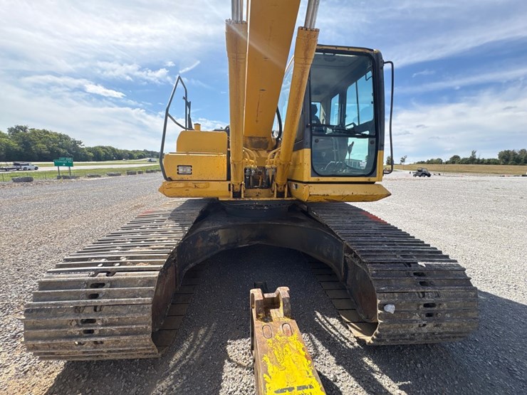 2010-komatsu-pc200-lc-8-image-15