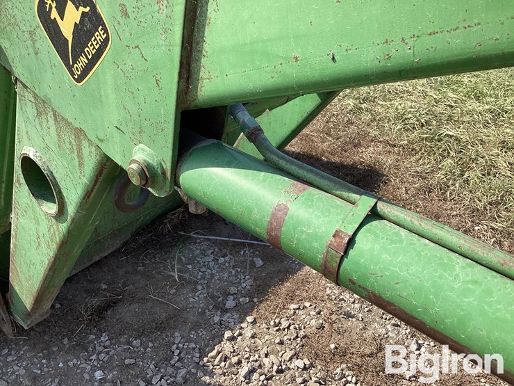 john-deere-158-image-16