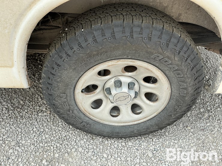 2009-chevrolet-express-1500-image-19