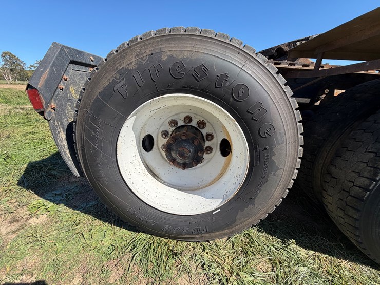 ford-l9000-image-28