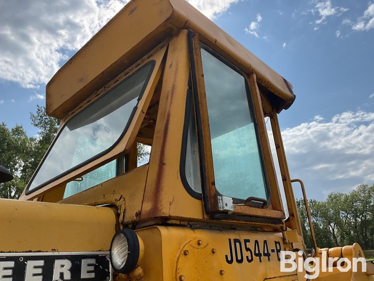 john-deere-544-image-9