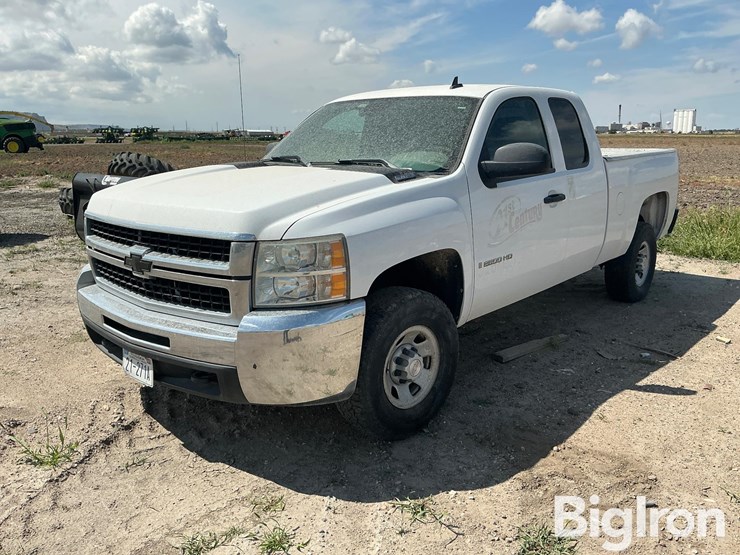 2008-chevrolet-silverado-2500-image-1