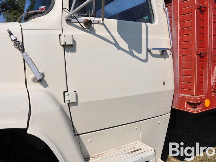1972-ford-ln600-s/a-grain-truck-image-15