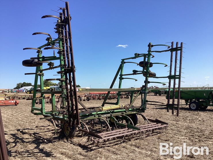 john-deere-1610-image-7