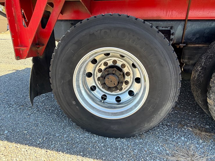 #29386-•-peterbilt-quad-axle-flatbed-truck-image-28