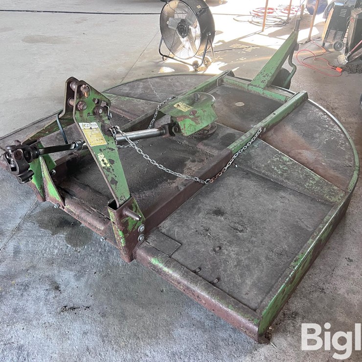 JOHN DEERE 709