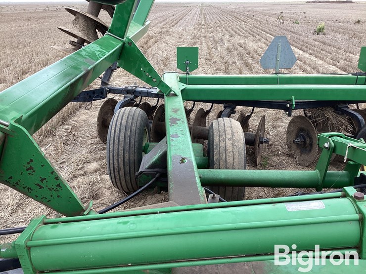 john-deere-637-image-15