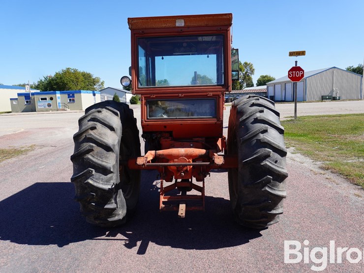 1962-allis-chalmers-d19-image-6