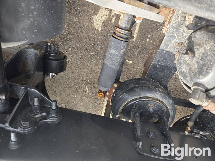 2013-international-prostar-image-17