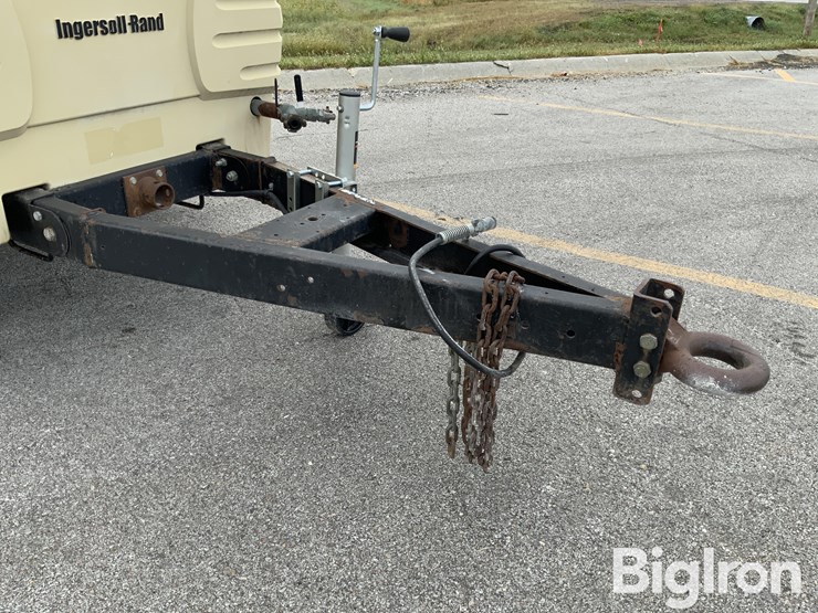 2012-ingersoll-rand-p185wjd-image-15