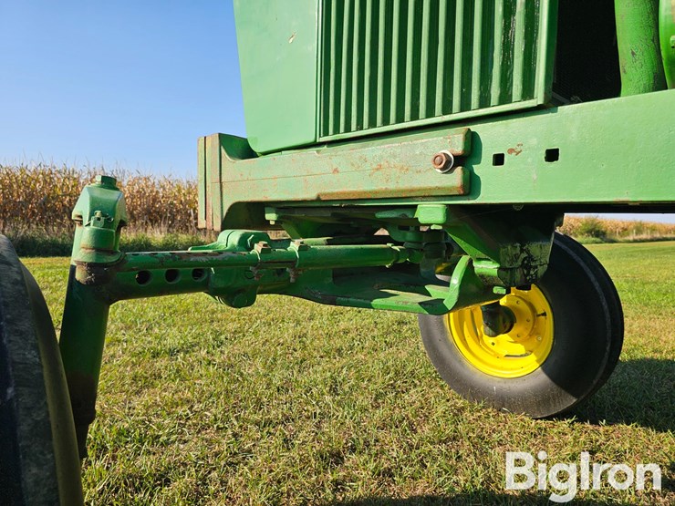 1961-john-deere-3010-image-11