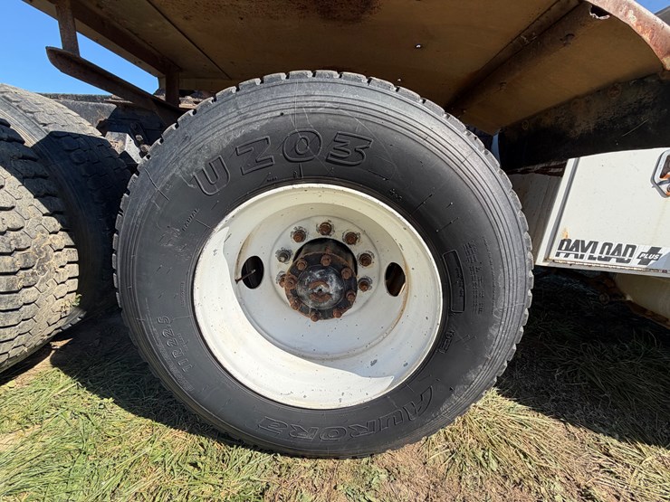ford-l9000-image-25
