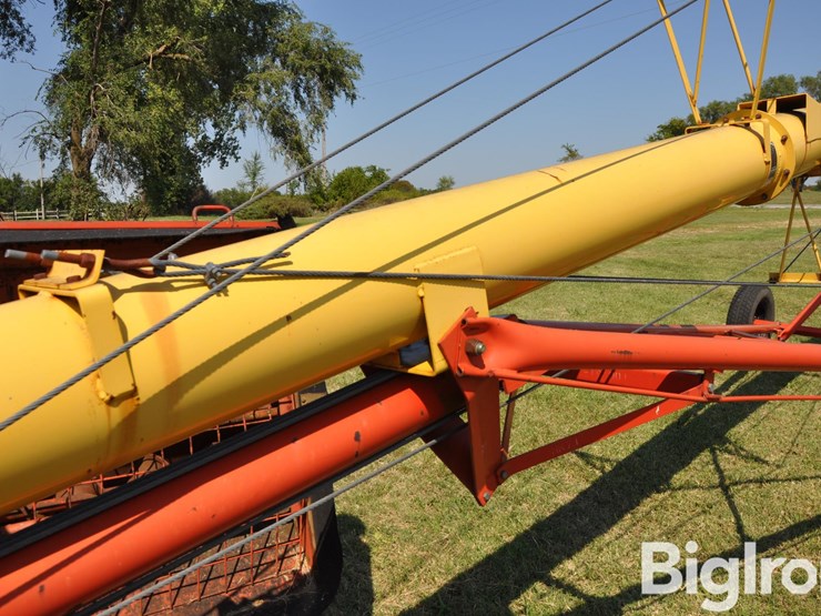 westfield-mk100-71-10"x71'-swing-away-auger-image-19