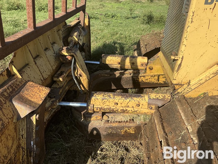 1990-caterpillar-d4h-image-9