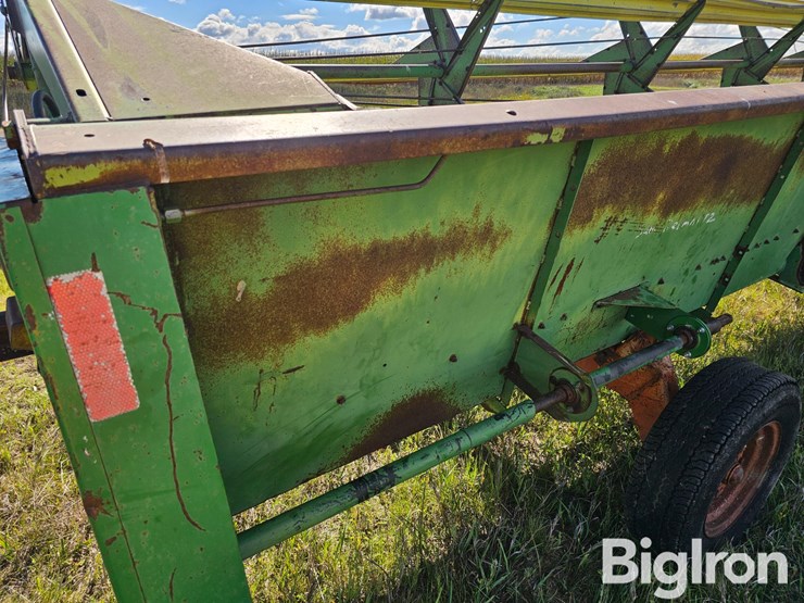john-deere-224-image-13