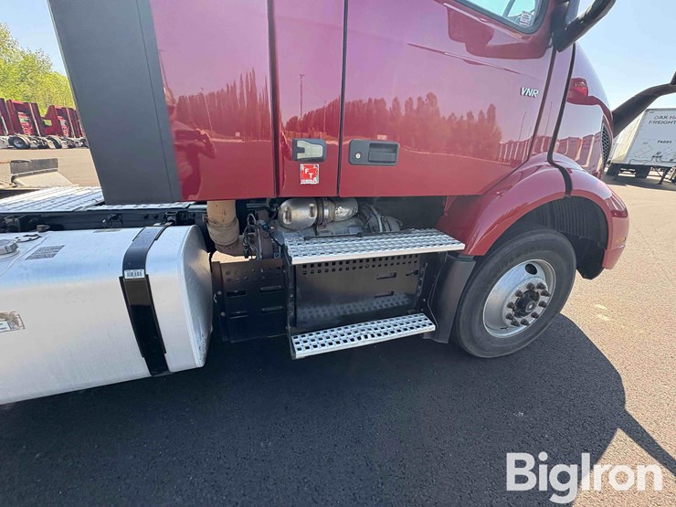 2018-volvo-vnr42t-truck-tractor-image-20
