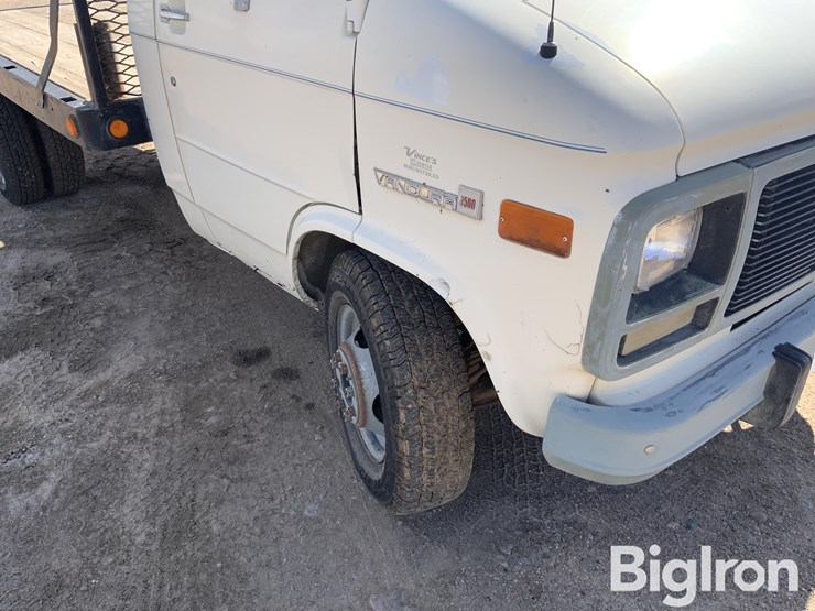 1995-gmc-3500-image-12