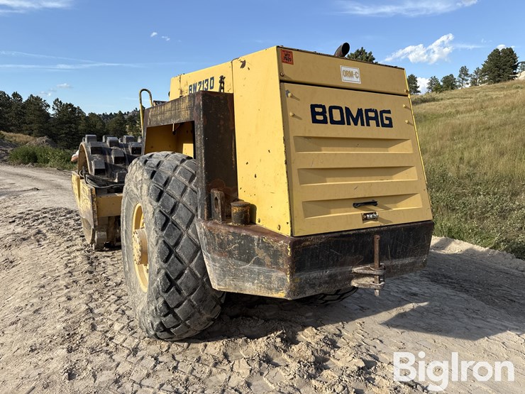 bomag-bw213d-image-7
