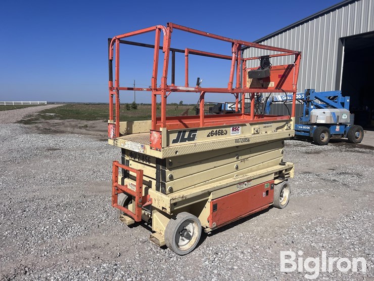 2000-jlg-2646e3-image-3
