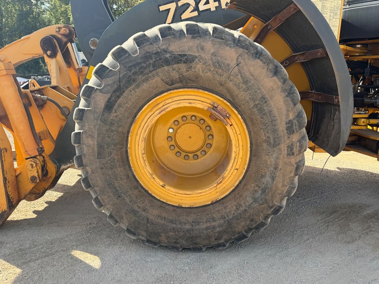deere-724k-image-9