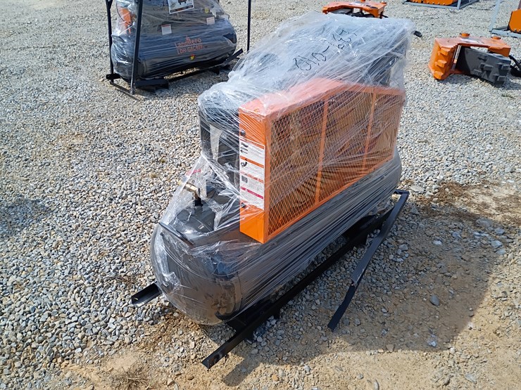 #l39-010-•-40-gallon-2-stage-truck-mounted-air-compressor-image-4