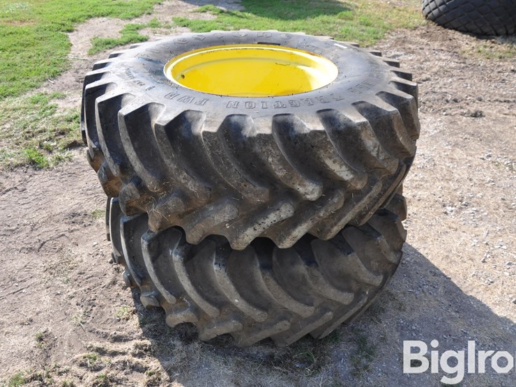 18.4-32-tires-on-john-8-bolt-rear-combine-rims-image-2
