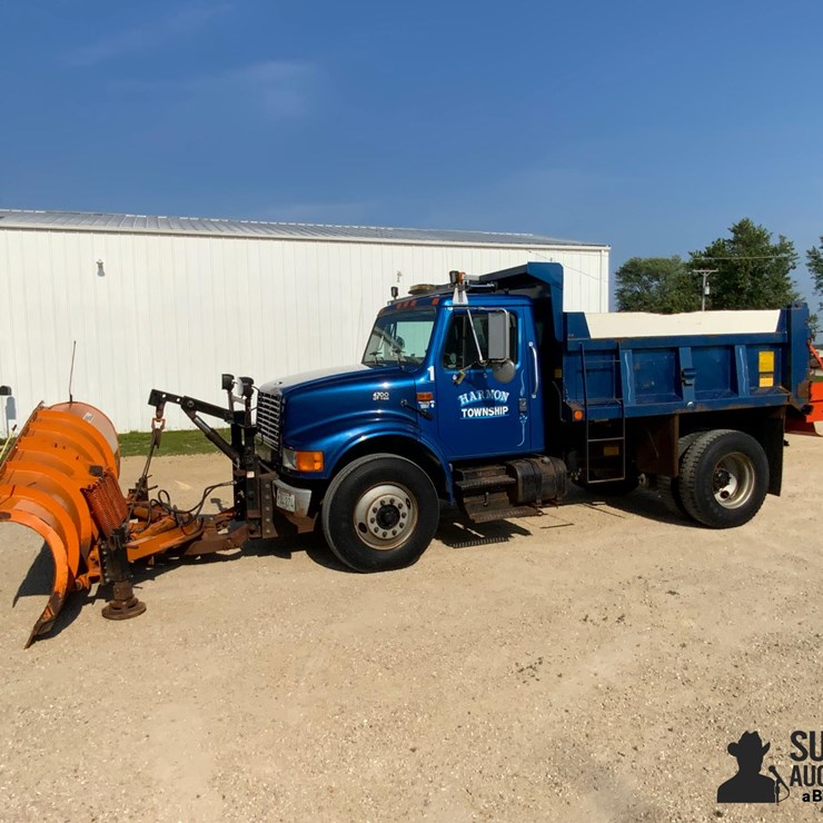 1996 INTERNATIONAL 4700