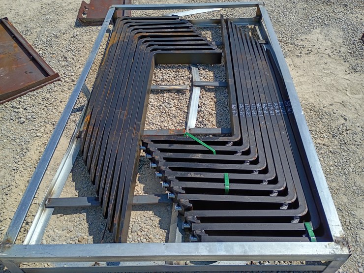 #l39-041-•-pallet-forks-image-2