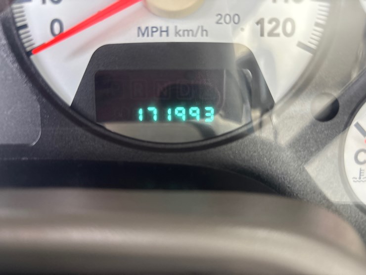 #29415-•-ram-1500-pickup-truck-image-17