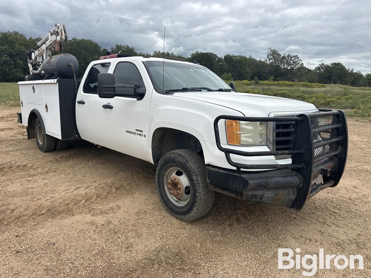 2007-gmc-sierra-3500-image-3