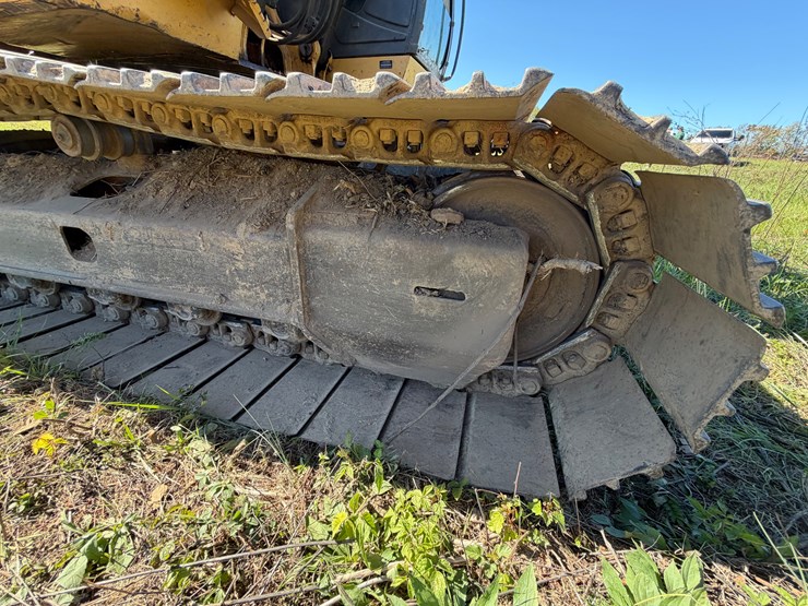 deere-200-lc-image-19