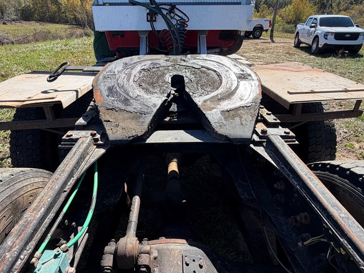 ford-l9000-image-31
