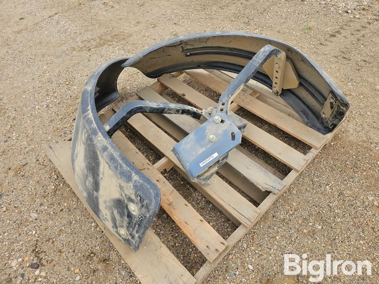 new-holland-40-image-1
