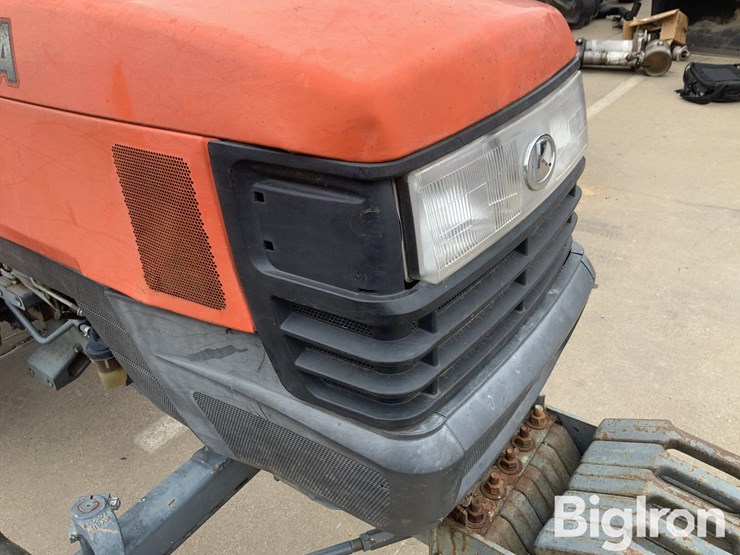 2010-kubota-l2800f-image-17